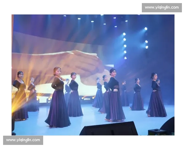 单扇舞竞技盛典展现东方舞艺之美与舞者风采