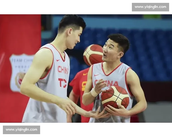 姚明看台专注观赛引热议中国篮球传奇静观赛场风云与新星崛起见证未来 姚明看台专注观赛引热议中国篮球传奇静观赛场风云与新星崛起见证未来