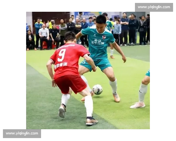 工体激情四溢上演巅峰对决 球迷热情高涨见证精彩时刻 工体激情四溢上演巅峰对决 球迷热情高涨见证精彩时刻